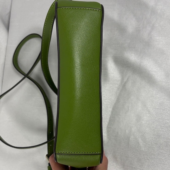 Kate Spade Vibrant Green Crossbody Bag - Picture 7 of 10
